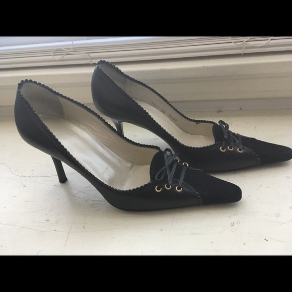 St. John Shoes - St. John corseted pointy navy leather pumps 8.0B
